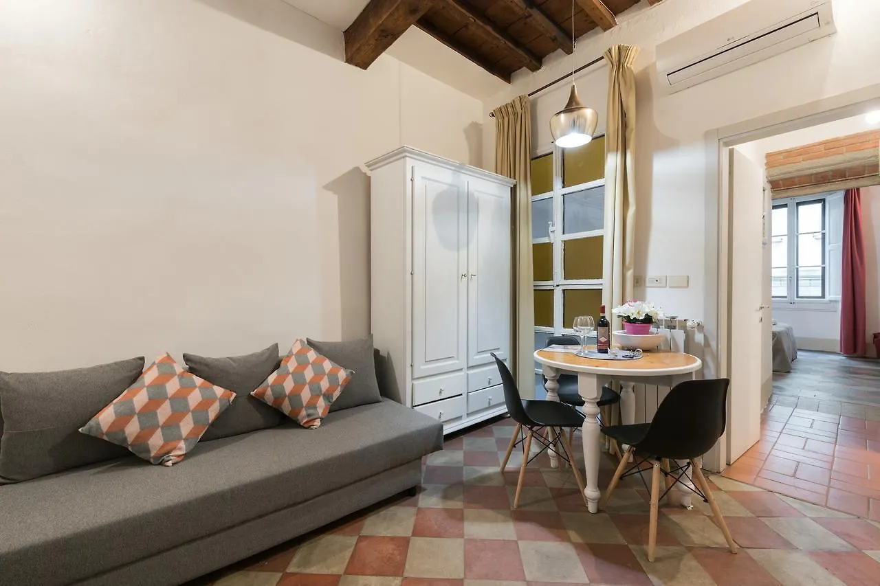 F7 - Santa Croce One Bedroom Flat For 2 Or 3 Guests 피렌체